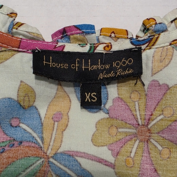 House Of Harlow 1960 Nicole Richie Floral Smocked Tiered Dress Size XSMALL - Picture 3 of 8